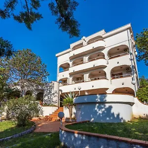 Gostinjska kuća Agava, Crikvenica